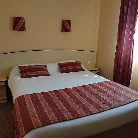 Logis Hotel Le Florina Sainte-Florine Exterior foto