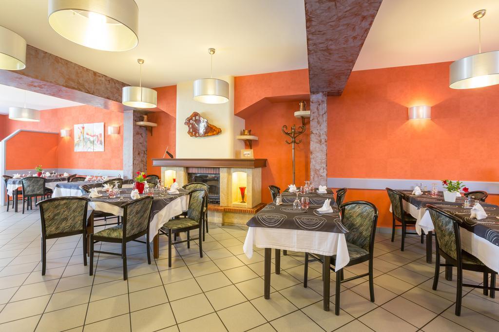 Logis Hotel Le Florina Sainte-Florine Exterior foto
