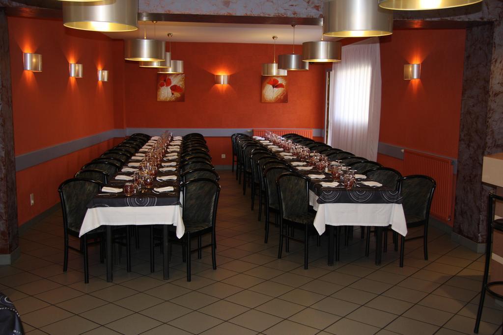 Logis Hotel Le Florina Sainte-Florine Exterior foto