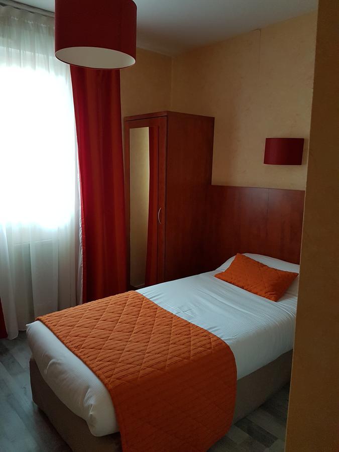 Logis Hotel Le Florina Sainte-Florine Exterior foto